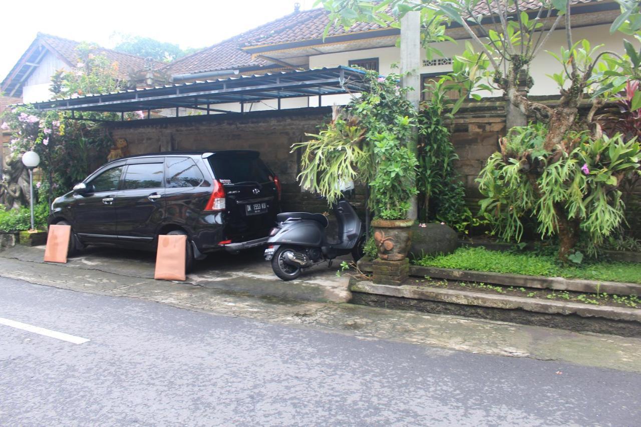 Intan Guest House Ubud  Exterior photo